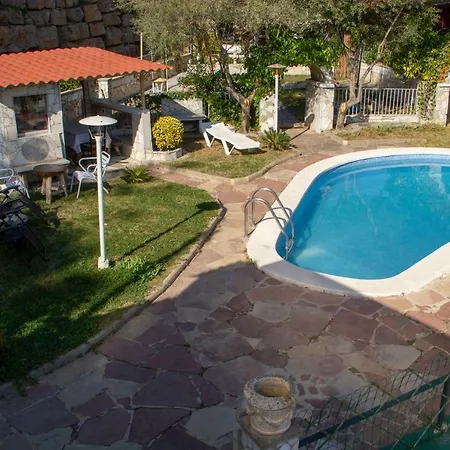 Summer House Mestral