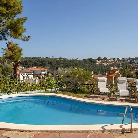 Summer House Mestral Lloret de Mar